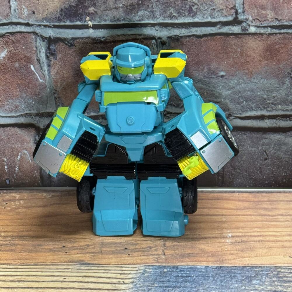 Playskool Heroes Transformers Rescue Bots Academy Hoist Flatbed Tow Truck.